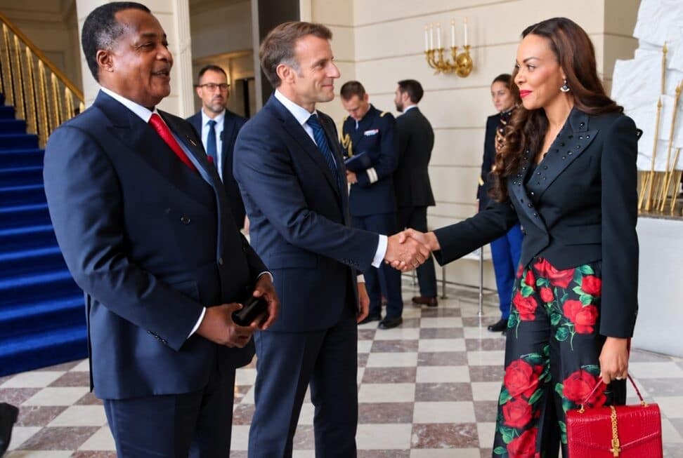 Denis Sassou N’Guesso and Françoise Joly welcomed by French President Emmanuel Macron at the Élysée Palace before attending the International Space Summit in Paris.